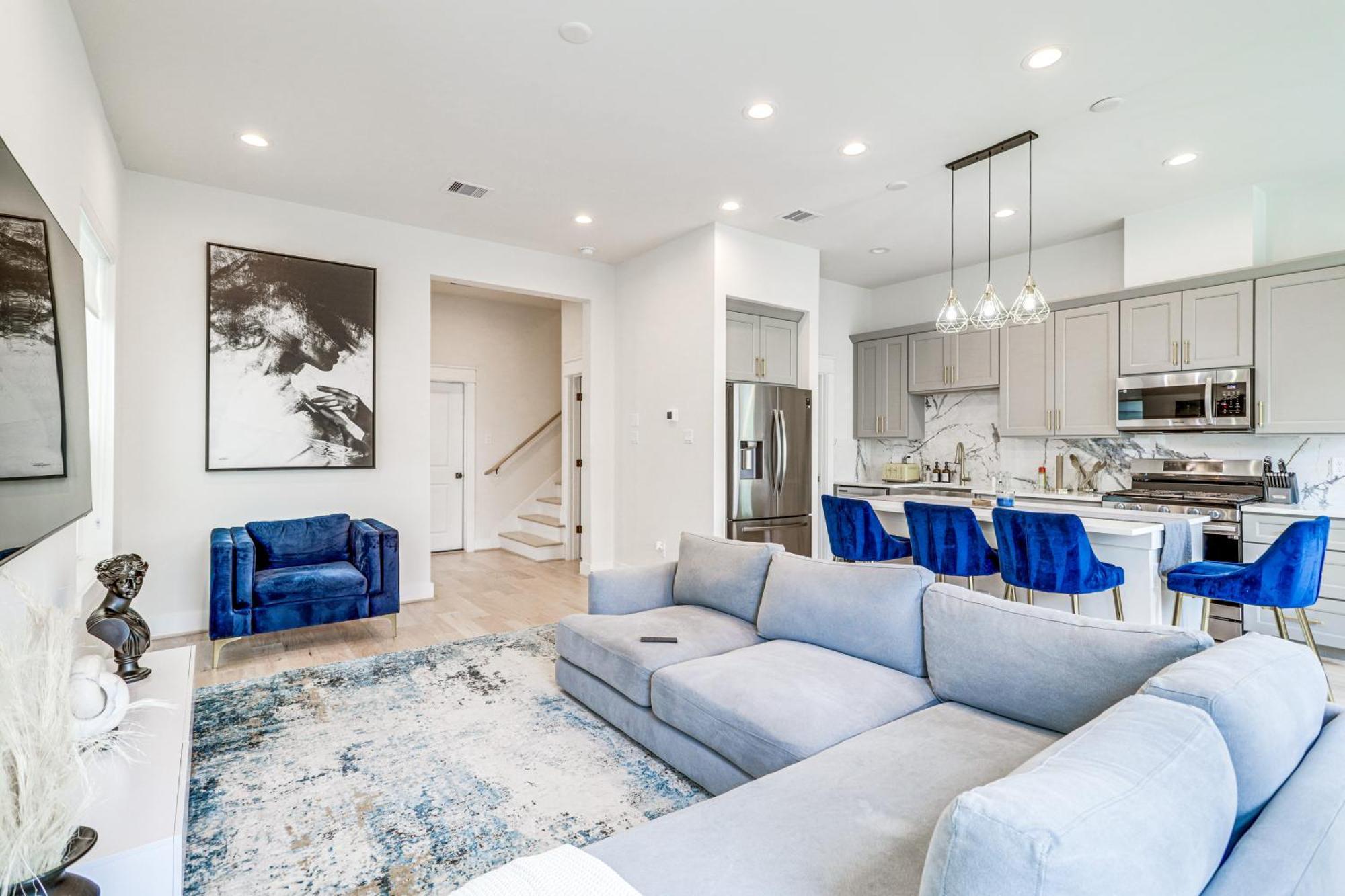 Luxe Houston Townhome With Balcony! Bagian luar foto